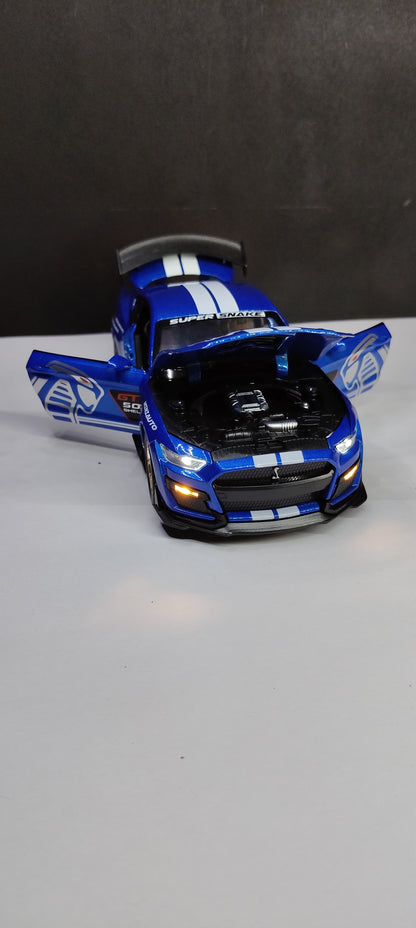 Mustang Shelby GT500 – 1:32 Blue Die-Cast Model with Lights, Pullback Action & Openable Doors