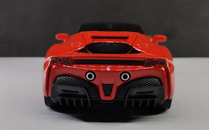Ferrari SF90 Stradale – 1:32 Die-Cast Model with Lights & Pullback Action